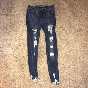 American eagle ripped jeans low rise